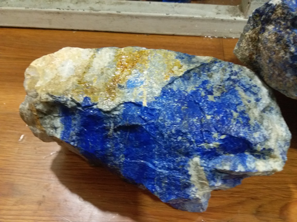 青金石原石毛料原色正产地阿富汗品质保障大量批发