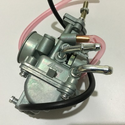 摩托车配件弯梁车lym110禧发c8 f8 国三化油器总成批发