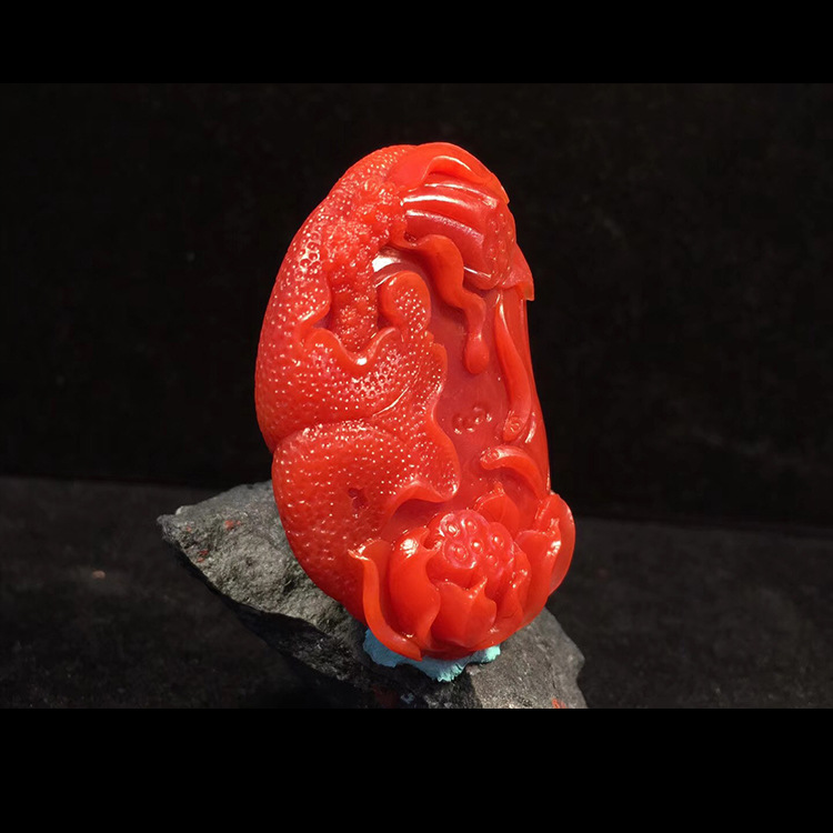 可塘工厂批发云南保山南红玛瑙雕刻莲年有余吊坠批发 满色满肉