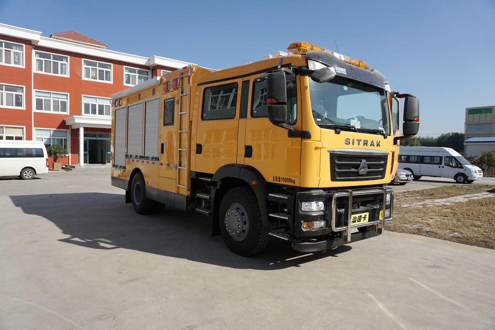 灭火器,安全帽,医药急救箱,气体泄漏检测设备等; 9)车载救险设备,工具