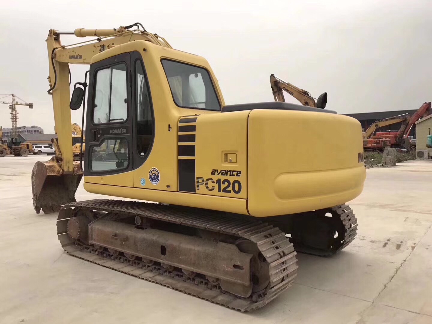 二手小松直喷120-6钩机 挖机市场 价格优惠