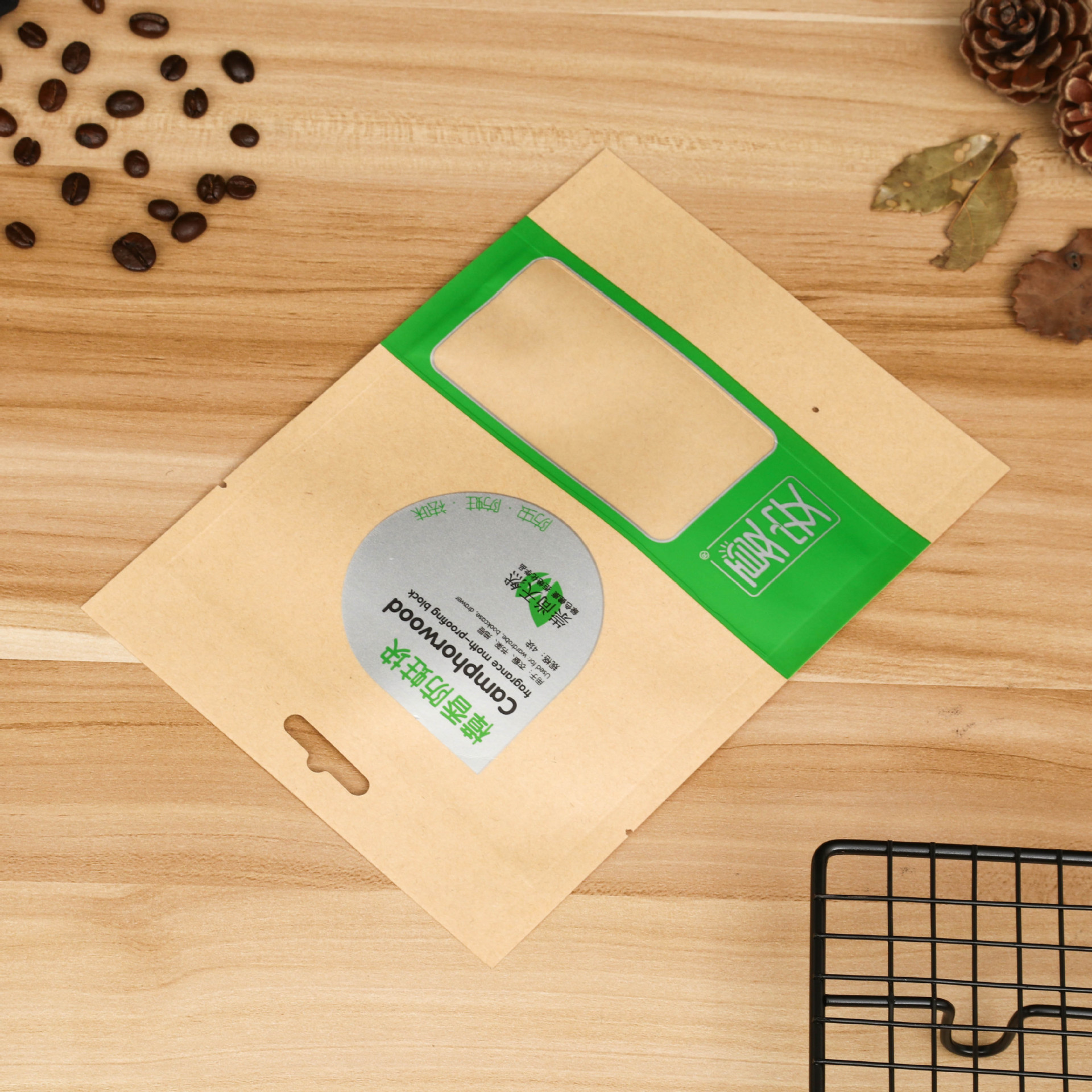 休闲食品牛皮纸拉链袋 三边封复合食品袋自立自封食品挂钩包装袋