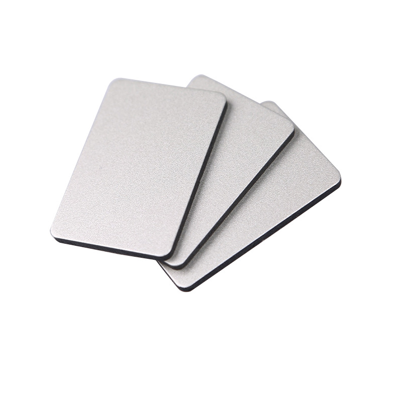 常州铝塑板 铝塑板内外墙装饰 香槟银4.0mm厚18丝 铝卷和塑料芯材