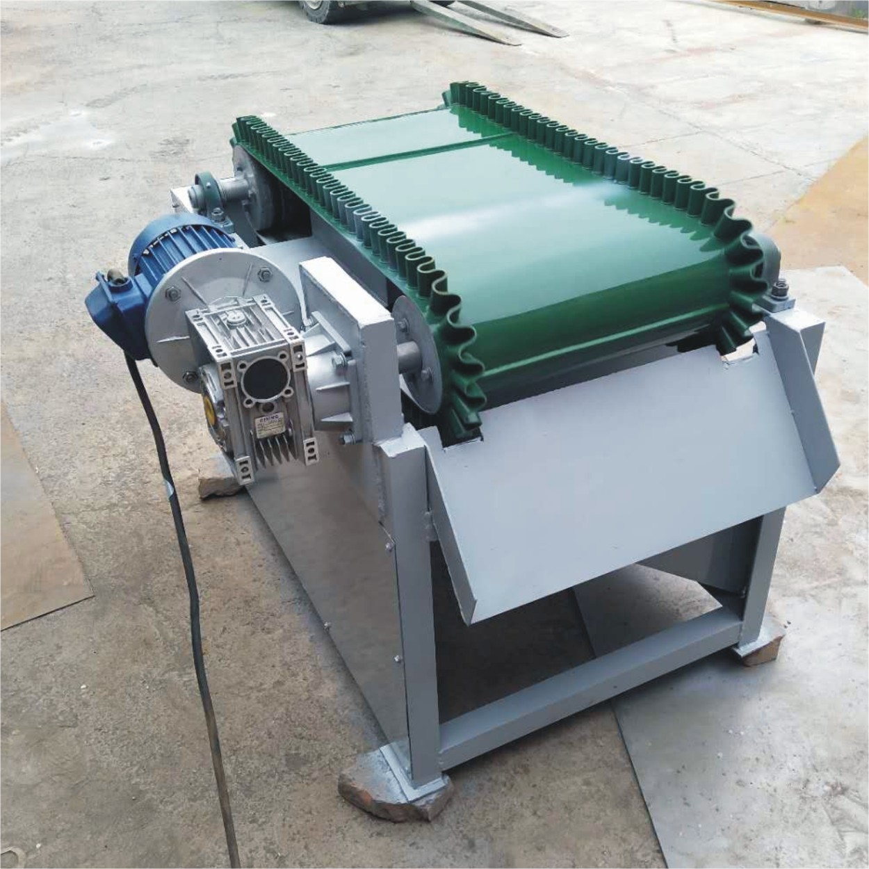 0成交0台鑫超四辊提纯机 除尘灰提纯机 抛丸灰磁选机￥15500.