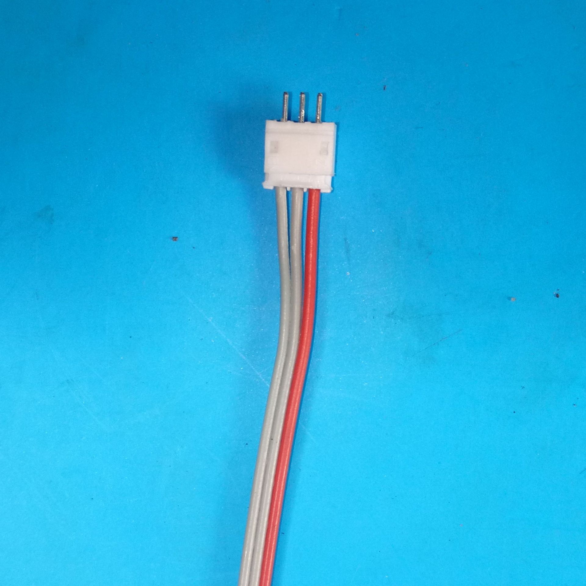 永希供应pe端子线pe20排线端子线2p红黑端子3p红黑蓝订做线