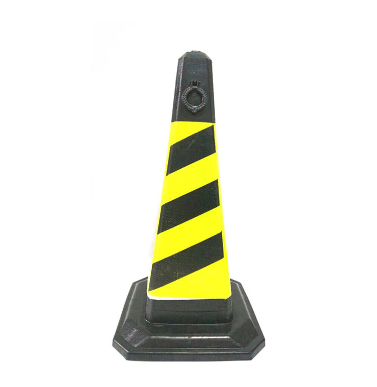 橡胶反光路锥警示锥塑料方尖锥禁止停车隔离墩交通路障设施70cm