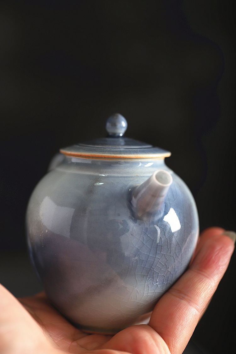 景德镇溪兰陶瓷茶壶纯手工球孔主人壶溪蓝釉个人把玩壶粉蓝茶壶