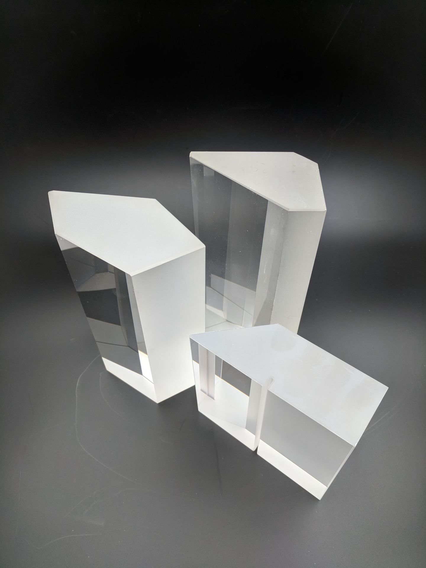 大尺寸棱镜定制 坦克棱镜 潜望棱镜 超大尺寸棱镜 可来图来样加