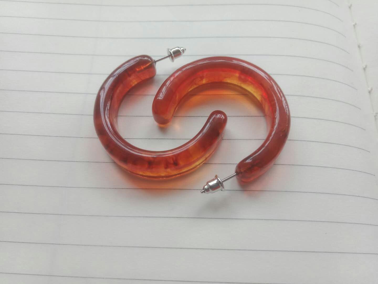 韩版耳环_韩版树脂耳环时尚个性半圆环c型字母简约厂家直销 - 阿里巴