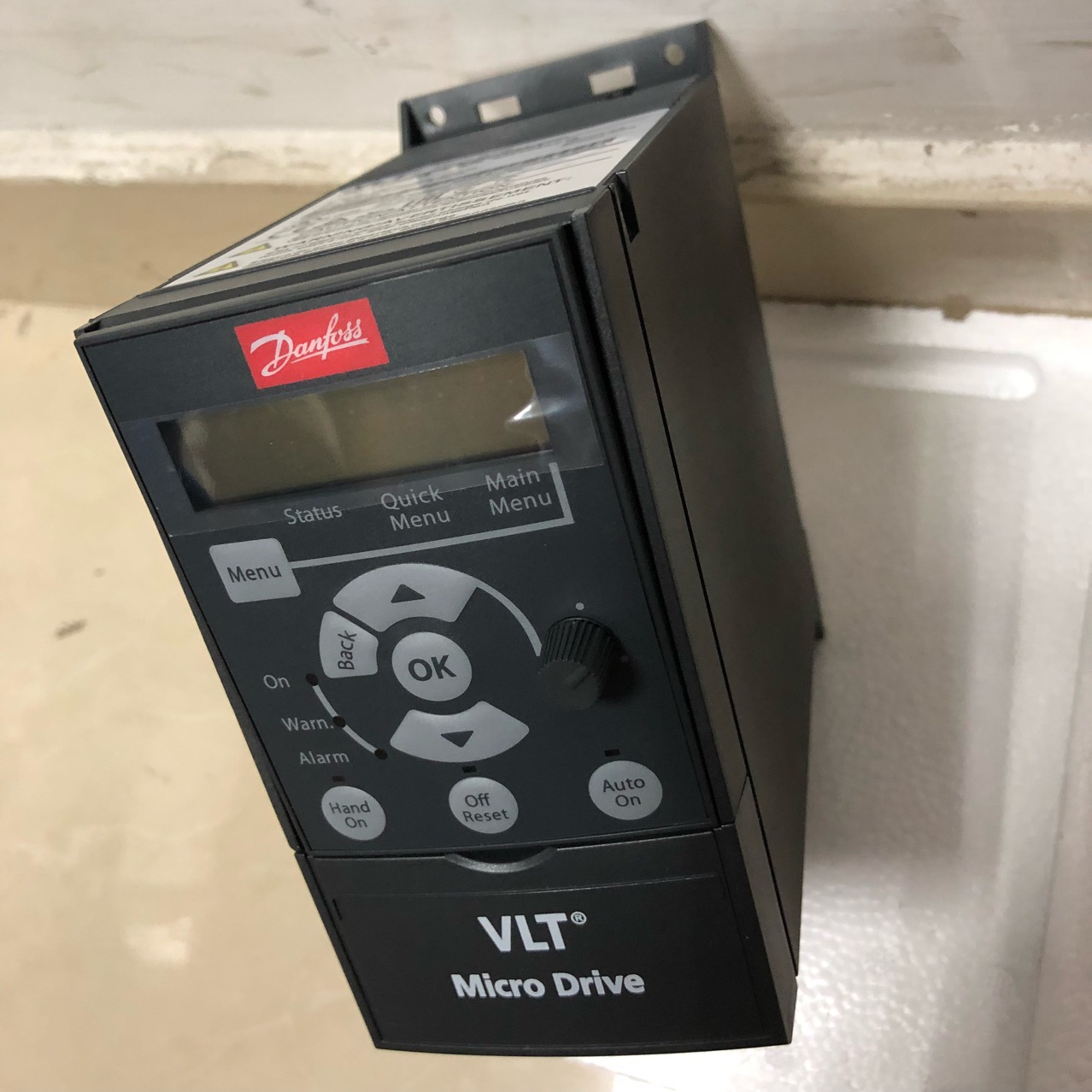 132b101丹佛斯变频器操作面板