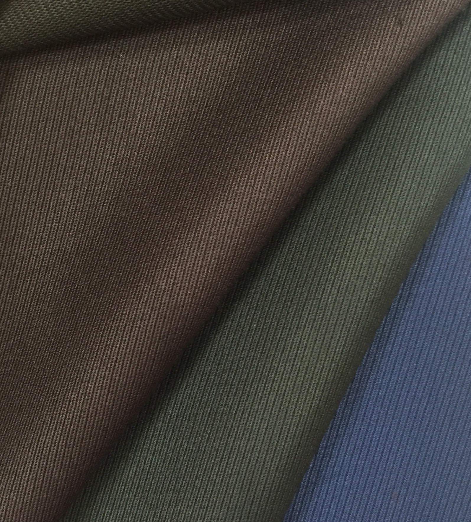 现货精纺梭织藏 服面料 双面斜纹民 族服克罗丁夹克军用大衣面