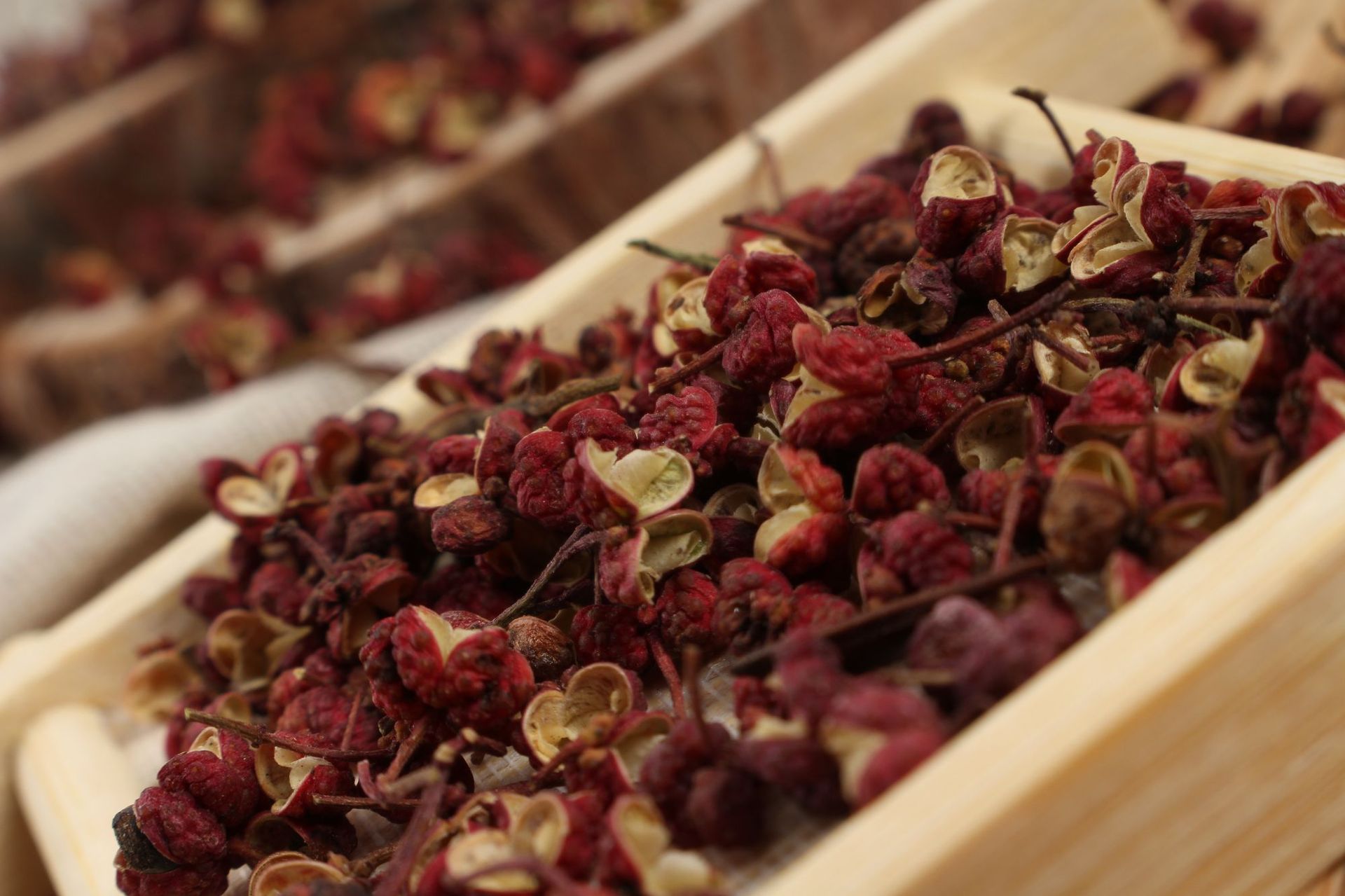 甘肃天水秦安大红袍花椒香料一斤起批 散装特级大红袍麻花椒500g