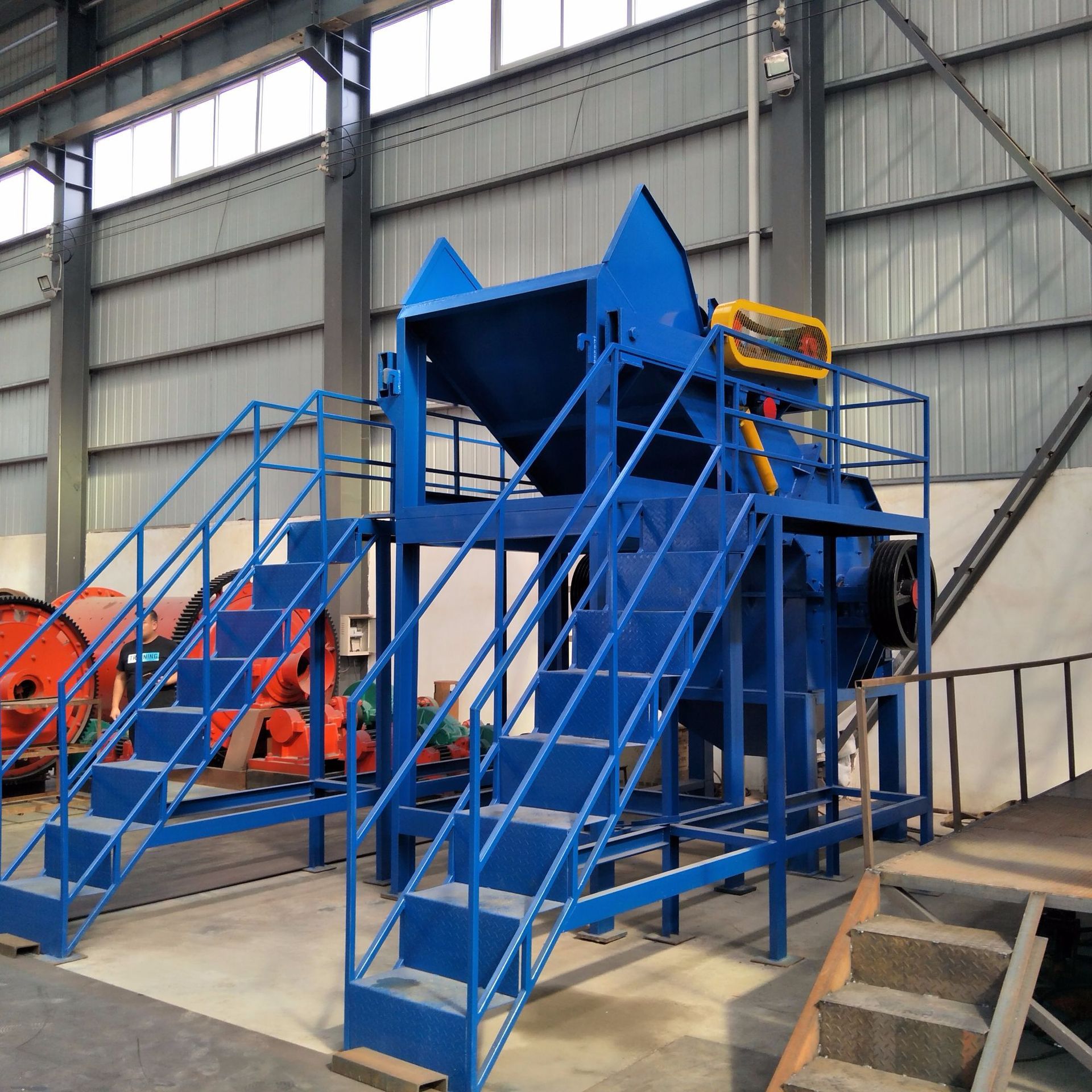 多功能重型金属破碎粉碎机大型废钢废铁废旧金属压块破碎机