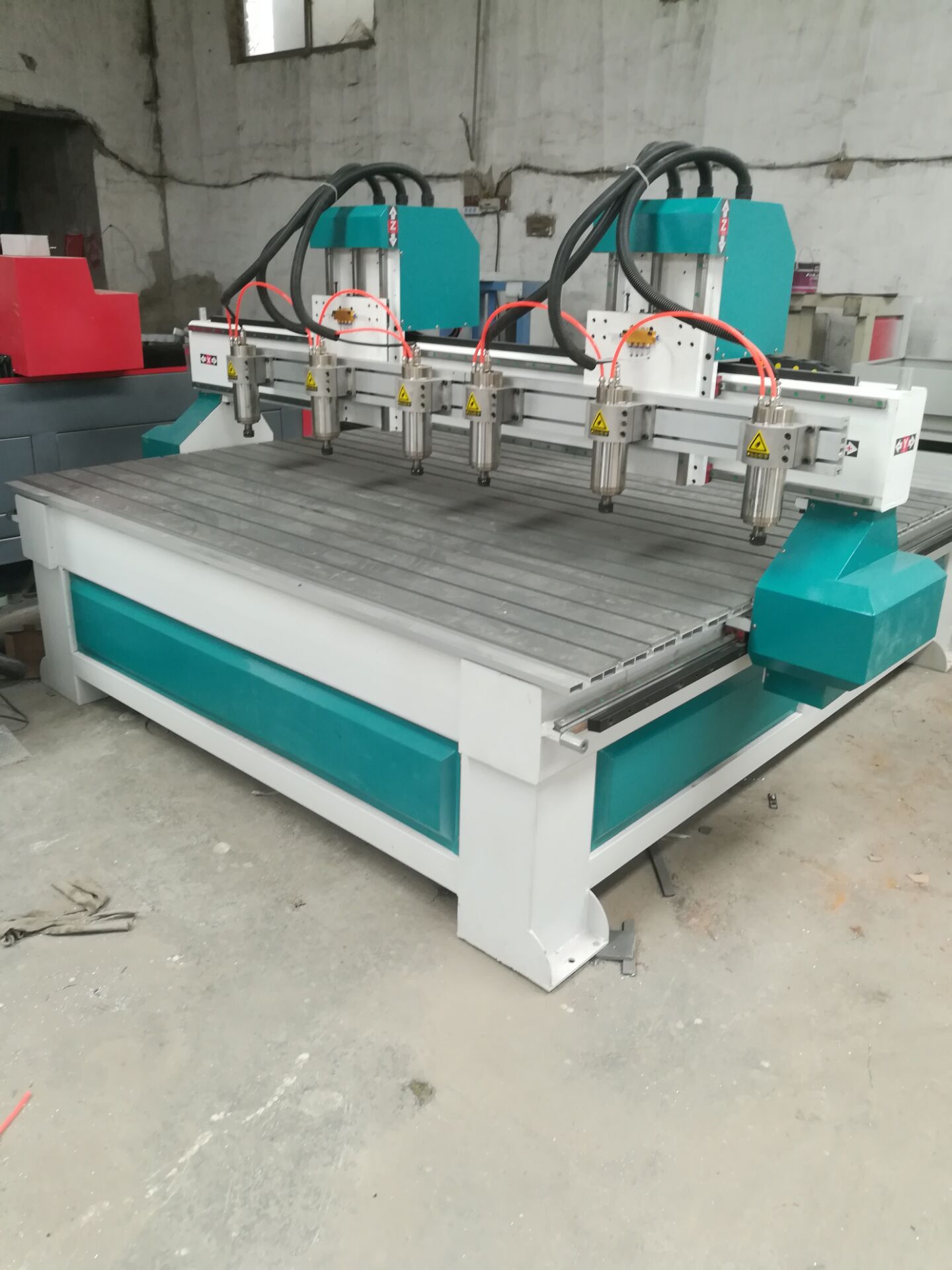 多头定制木工雕刻机 实木浮雕电脑雕花机厂家 1325木工雕刻机价格