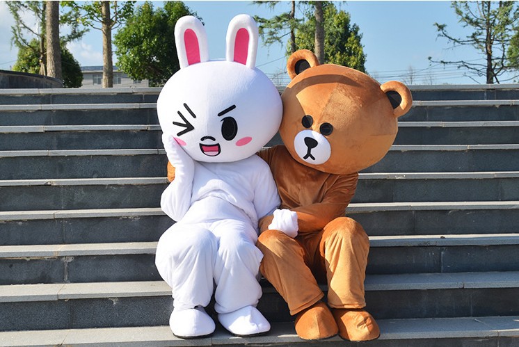 新款创意抖音布朗熊熊卡通兔毛绒人偶服装行走卡通求婚人穿道具服