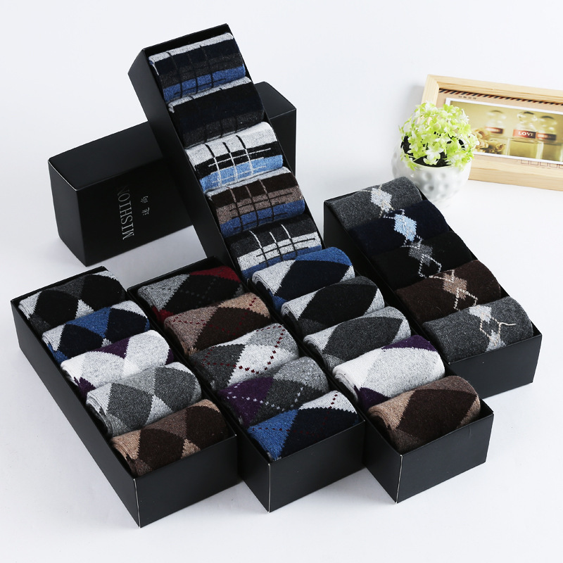 One Piece Dropshipping New Men's Thickened High-Density Mid-Calf Rabbit Wool Socks European and American Business Gift Box Socks Wholesale