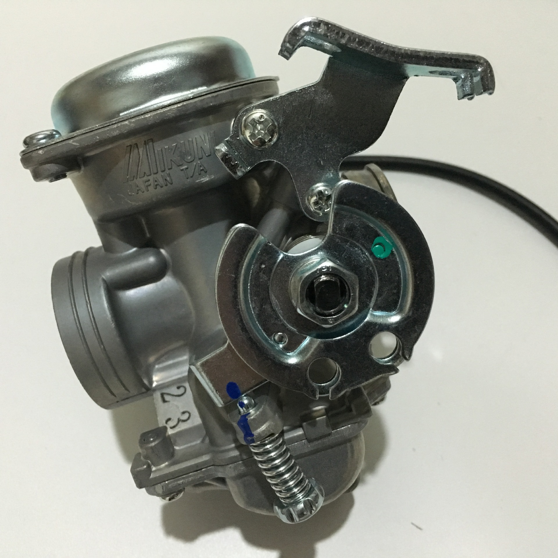 摩托车化油器天剑k天戟jym125-3e yb125z化油器 国三化油器