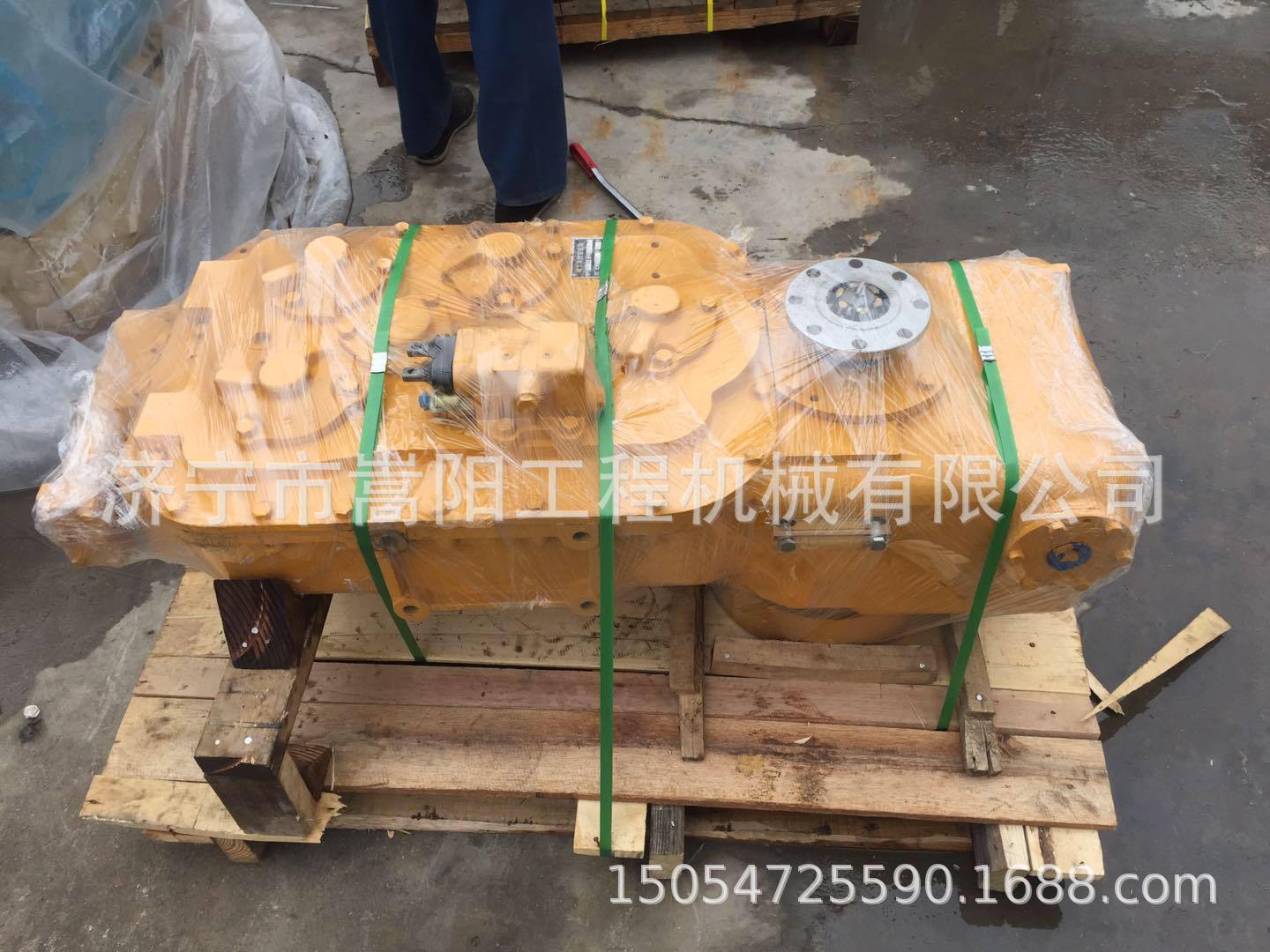 山工650B變速箱14700-9700