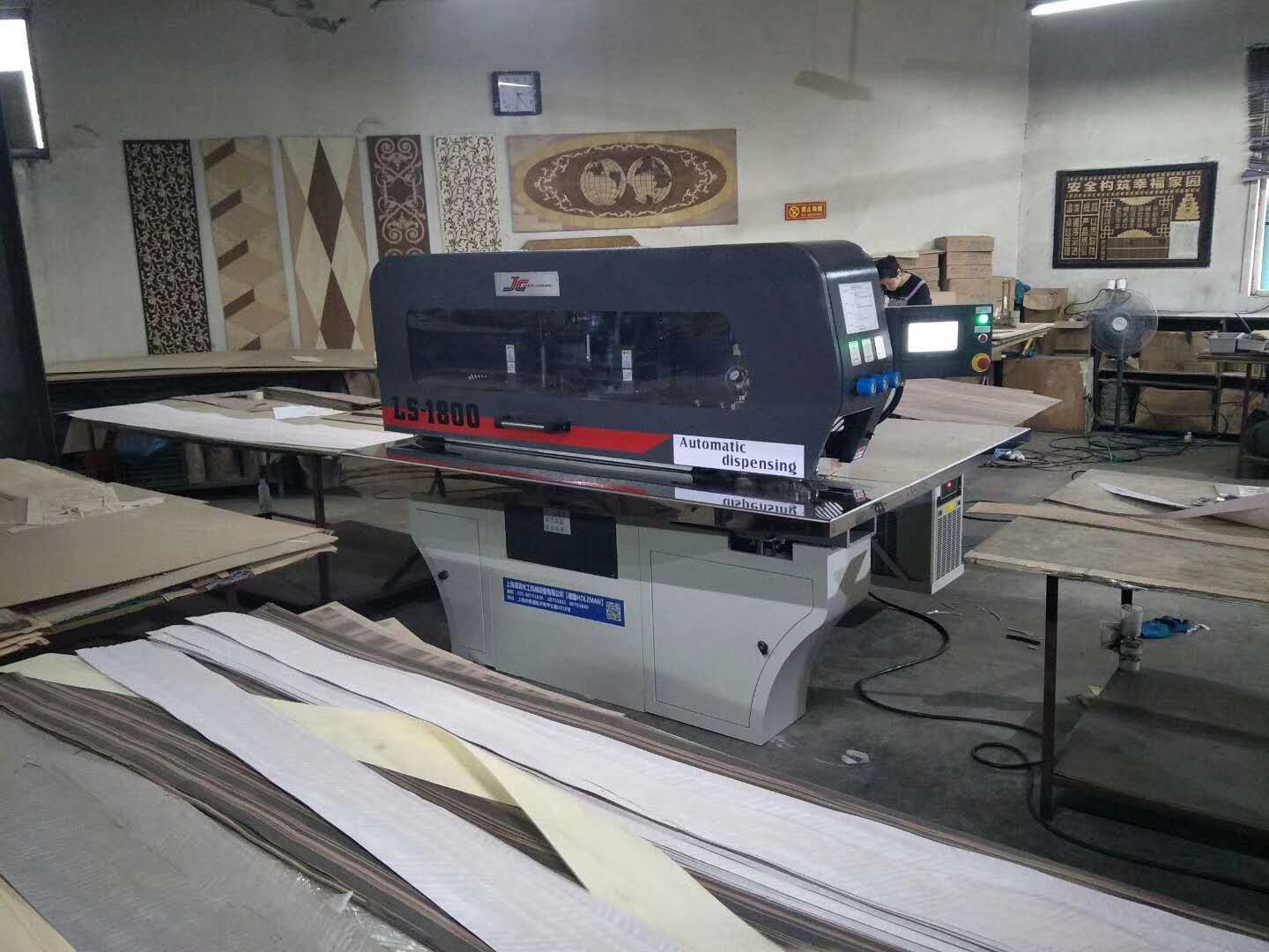 苏州木皮自动无线拼缝机价格,木皮单板纵向拼缝机现货供应