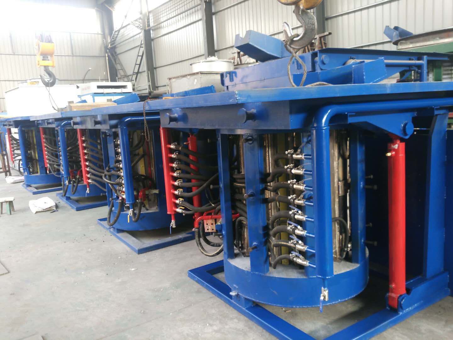 熔铜炉/中频炼铜设备/中频电炉熔铜/节能环保钢壳炉/铝壳炉