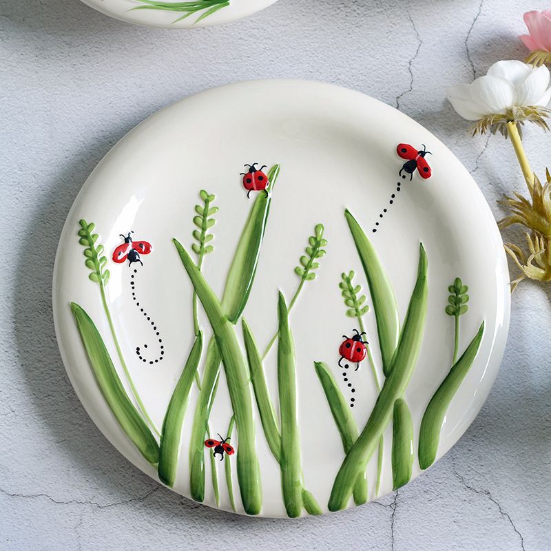 浮雕手绘陶瓷餐具盘子彩绘七星瓢虫创意个性盘子菜盘10寸厨具碟子