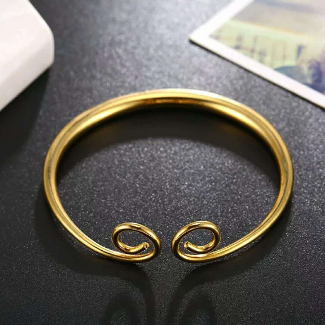 现货批发欧币金紧箍咒戒指大圣归来孙悟空男女款情侣闺蜜对戒礼物