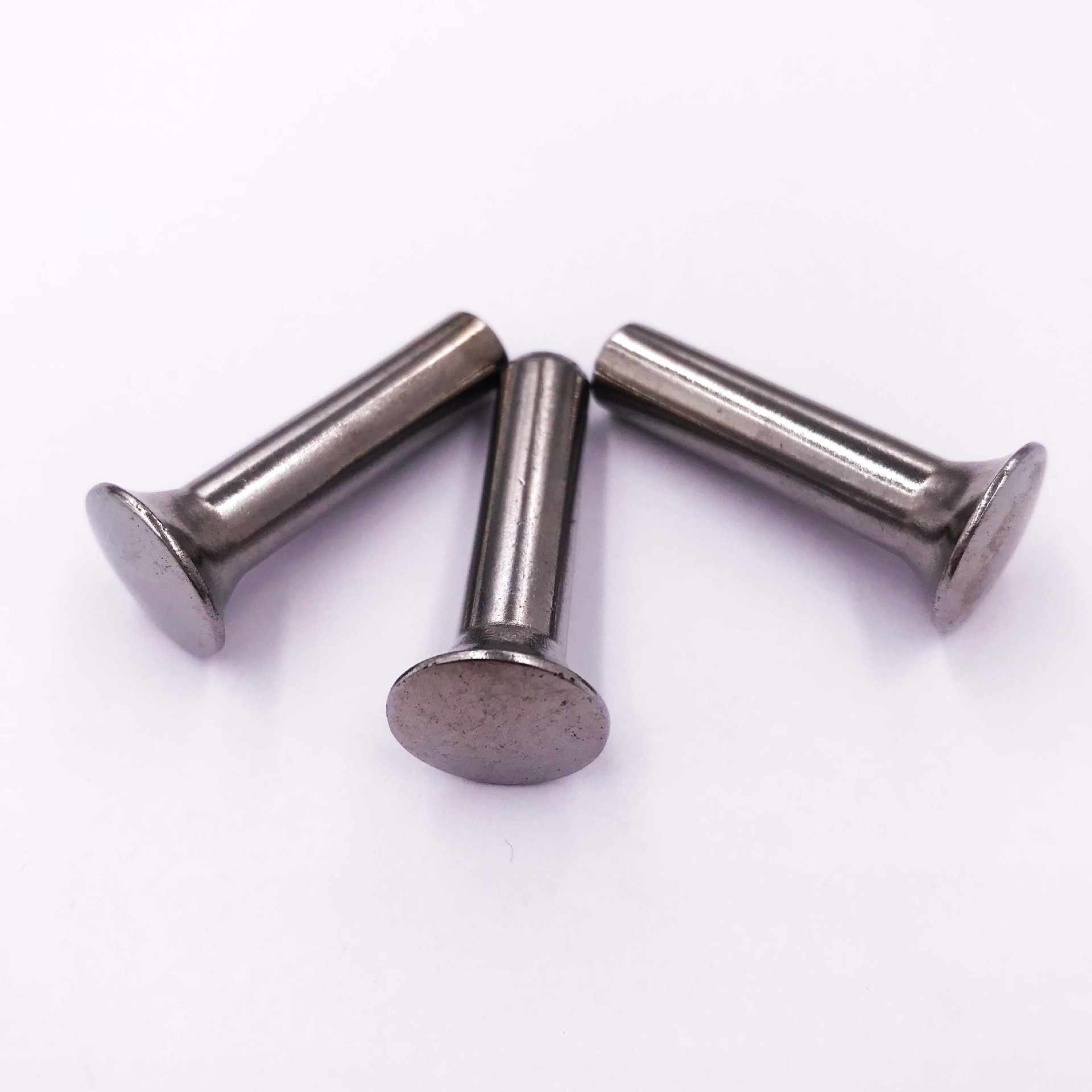 厂家供应高品质光面单面铆钉不锈钢铆钉半圆空心光面铆钉铆接螺丝