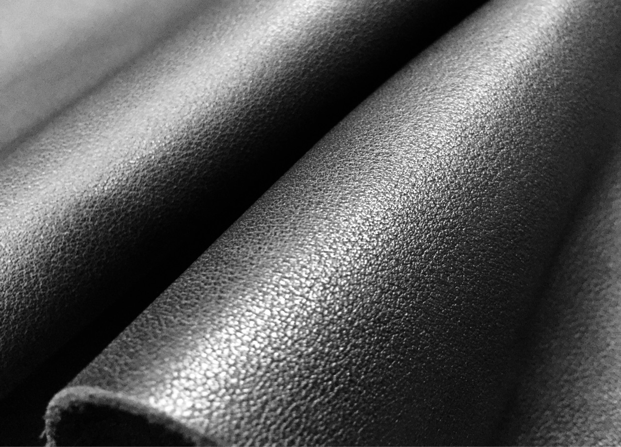 头层牛皮黑色纳帕皮摔纹1214mm厂家现货纳帕皮头层