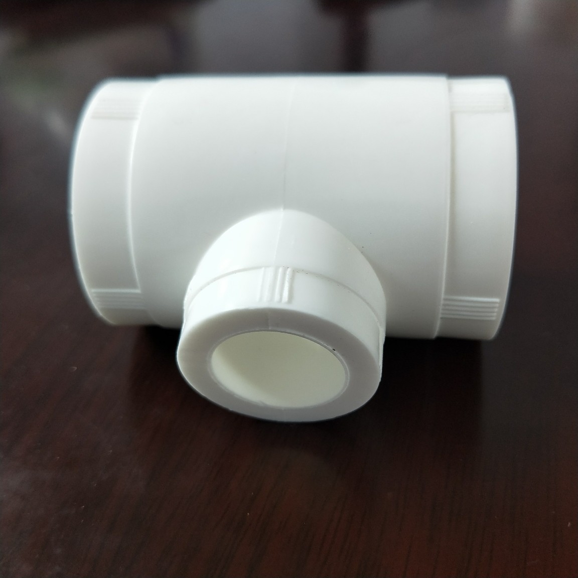 厂家直销ppr管件异径三通管件精品加厚管件异径三通给水管配件