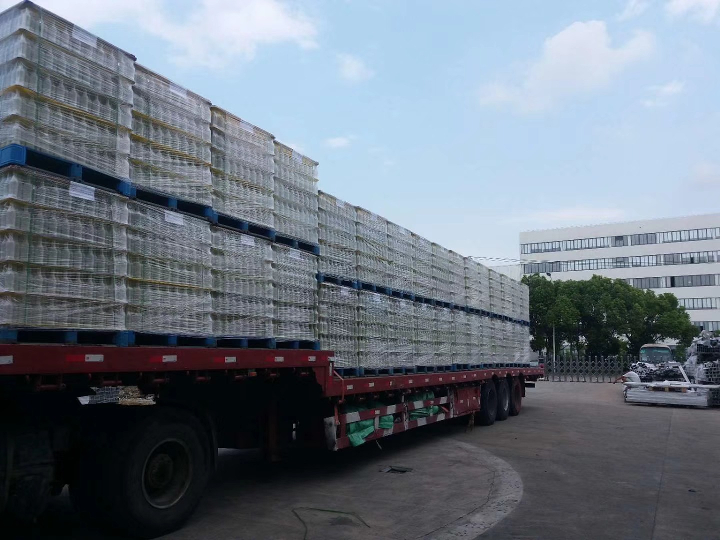 厂家现货voss矿泉水水杯挪威芙丝苏打水玻璃瓶规格齐全