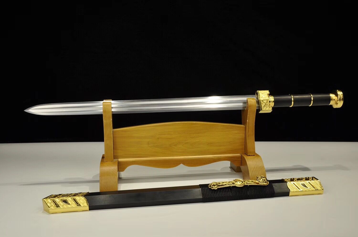 一件代发龙泉正宗宝剑高锰钢双槽如意汉剑长剑镇宅刀剑唐剑未开刃