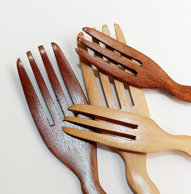新品创意木质叉子长柄水果木叉子日式沙拉叉大叉子厂家直销刻字