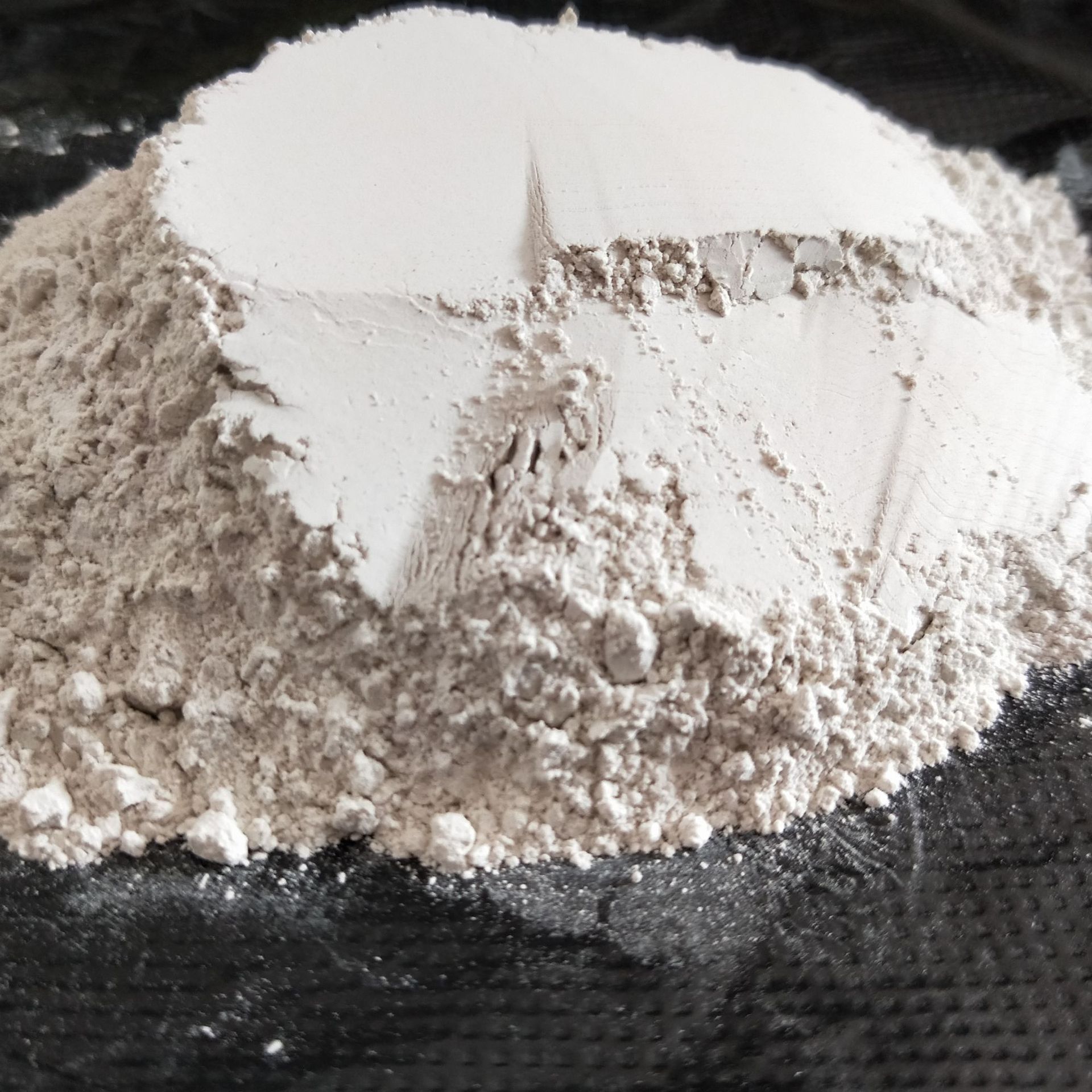 活性白土高效脱色