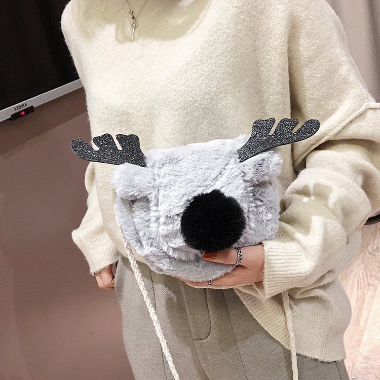 Winter Plush Crossbody Shoulder Bag Christmas Deer Sweet Girl Carry-on Bag Versatile Personality Plush Small Bag