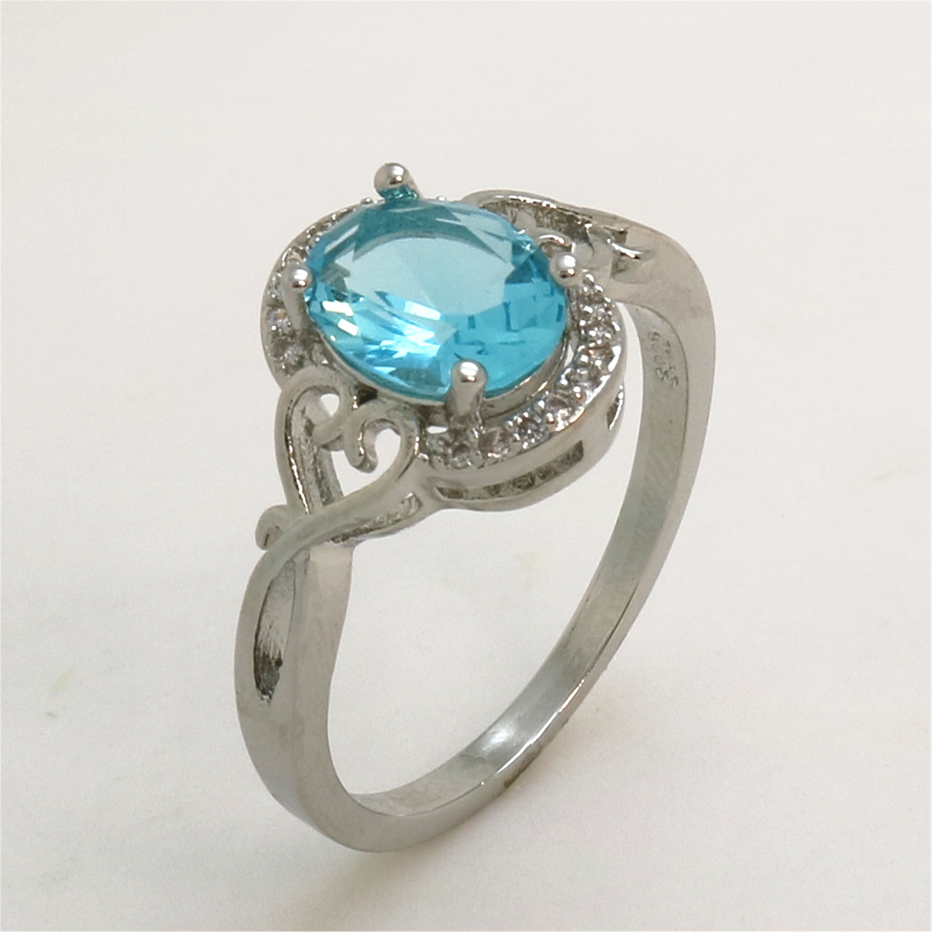 亚马逊饰品创意海蓝宝戒指 镀白金镶嵌钻石 彩色蓝宝石指环直销