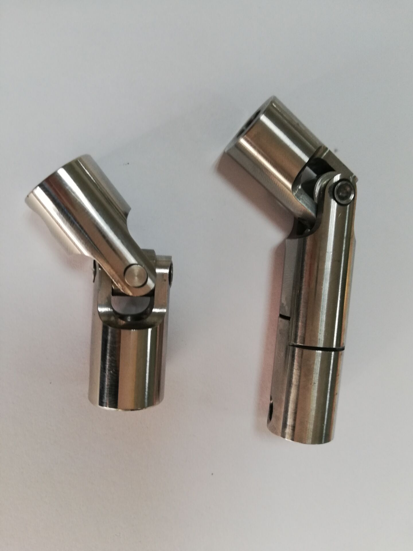专业生产精密万向节 单双节伸缩 不锈钢万向节连轴器非标加工定制