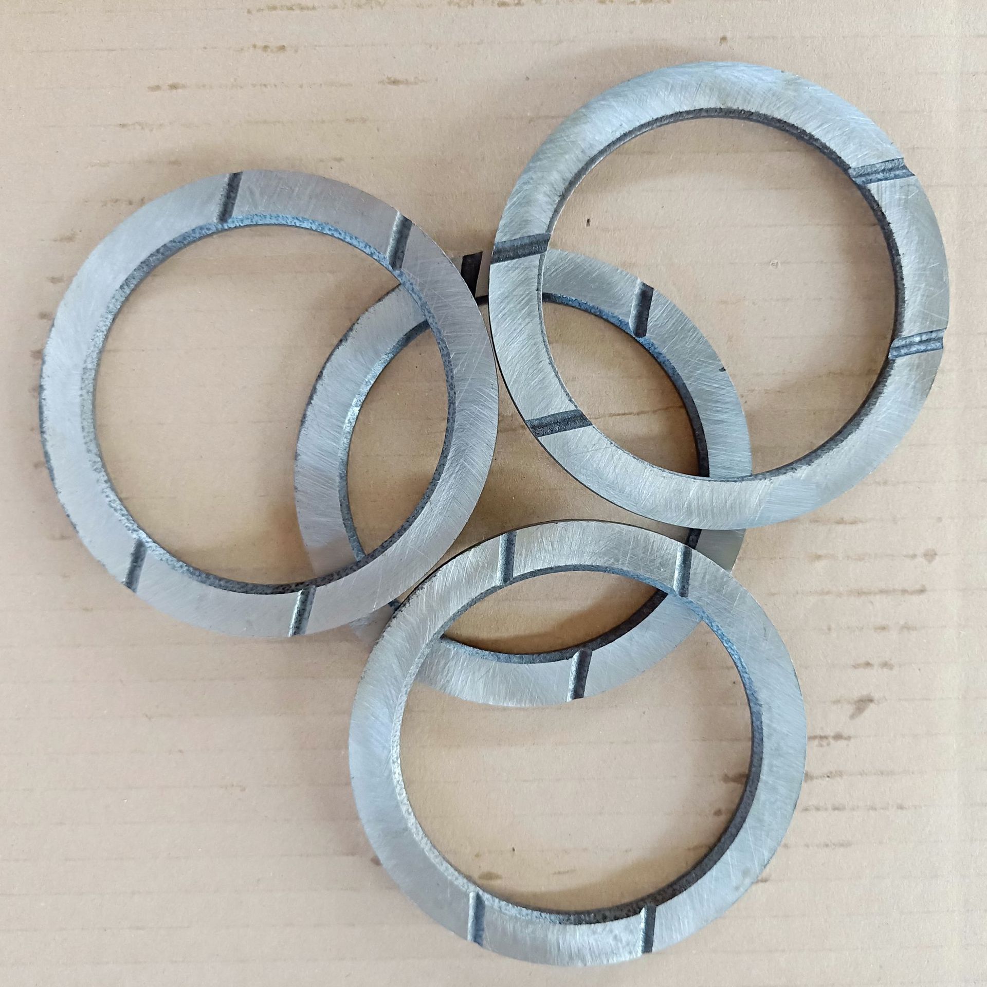 减震缓冲垫片16吨平垫后桥调整垫片耐磨刹车片