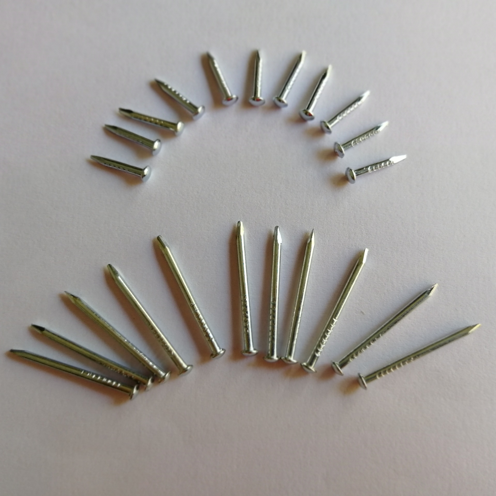 厂家直销无帽无头小铁钉不锈钢钉小铜钉小铁钉无头无帽尖钉