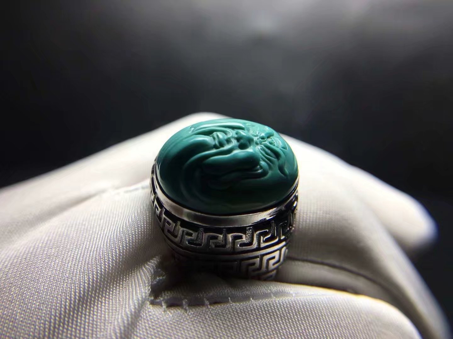纯天然无优化关公男士戒指 精品高瓷蓝绿松石雕刻戒面 厂家批发