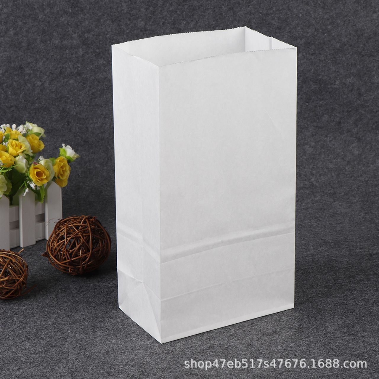 厂家定制白牛皮纸袋方底袋一次性外卖打包防油袋面包纸袋可印logo