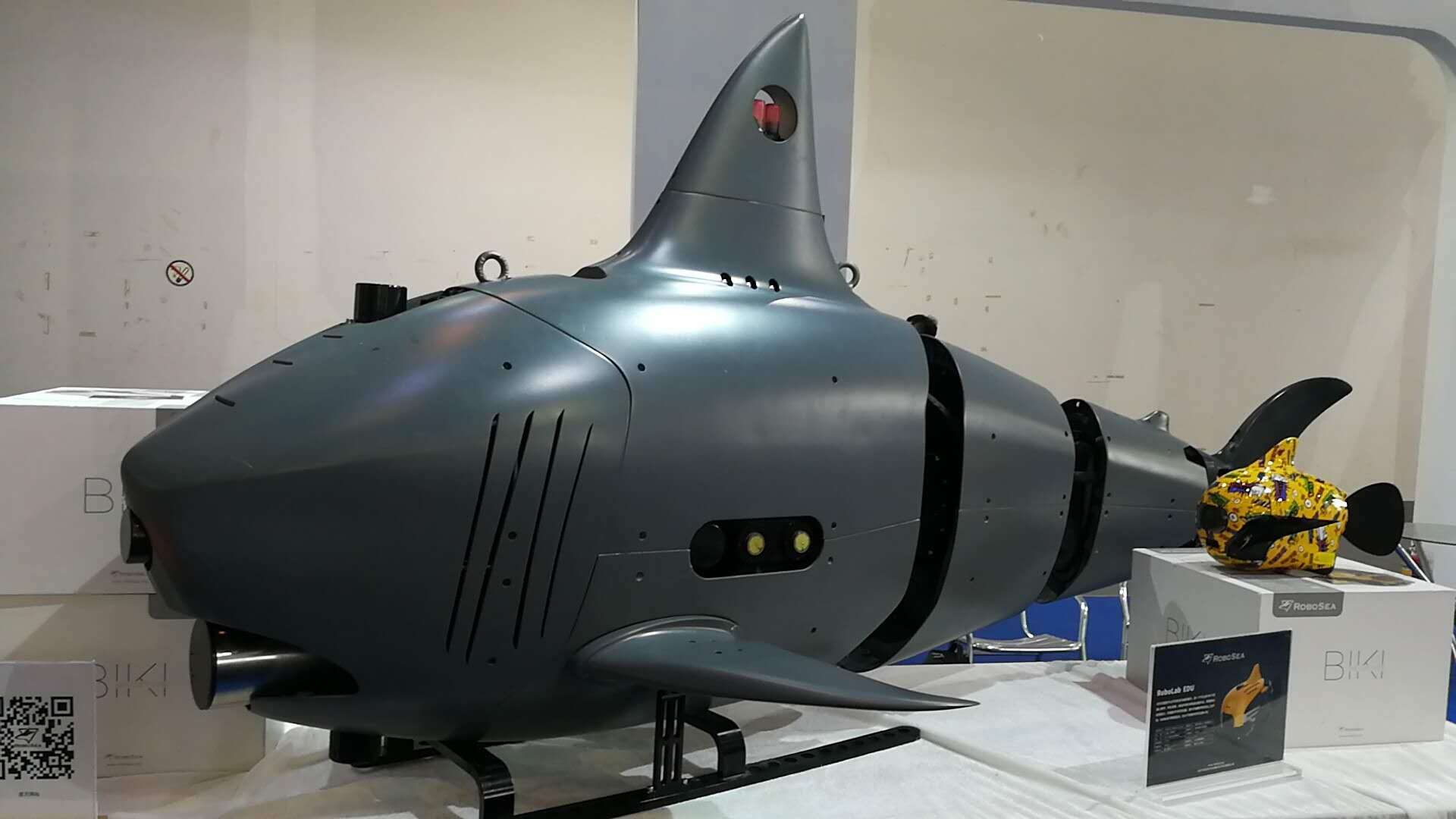 仿生式多关节水下机器人长时间水下工业检测仿生鱼智能水下机器鱼