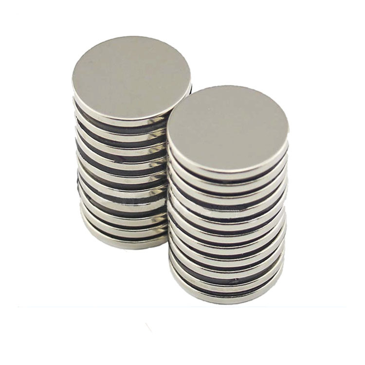 磁铁厂家批发定制n35圆形磁铁d20x3mm镀镍钕铁硼强磁圆片圆形磁铁