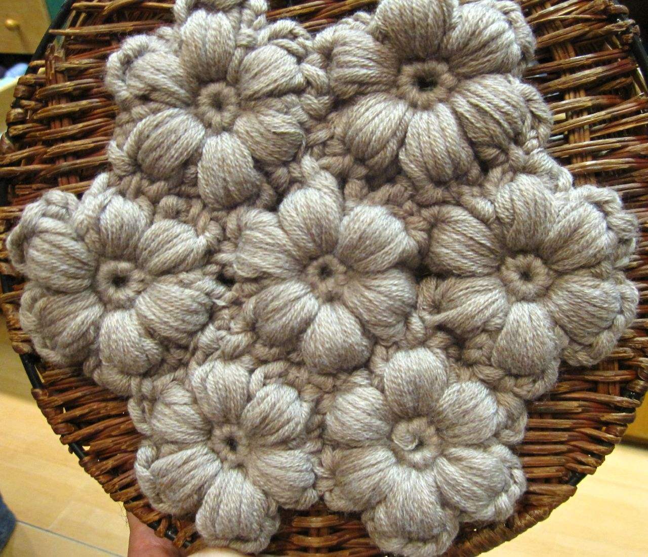 绣花介绍——毛线绣