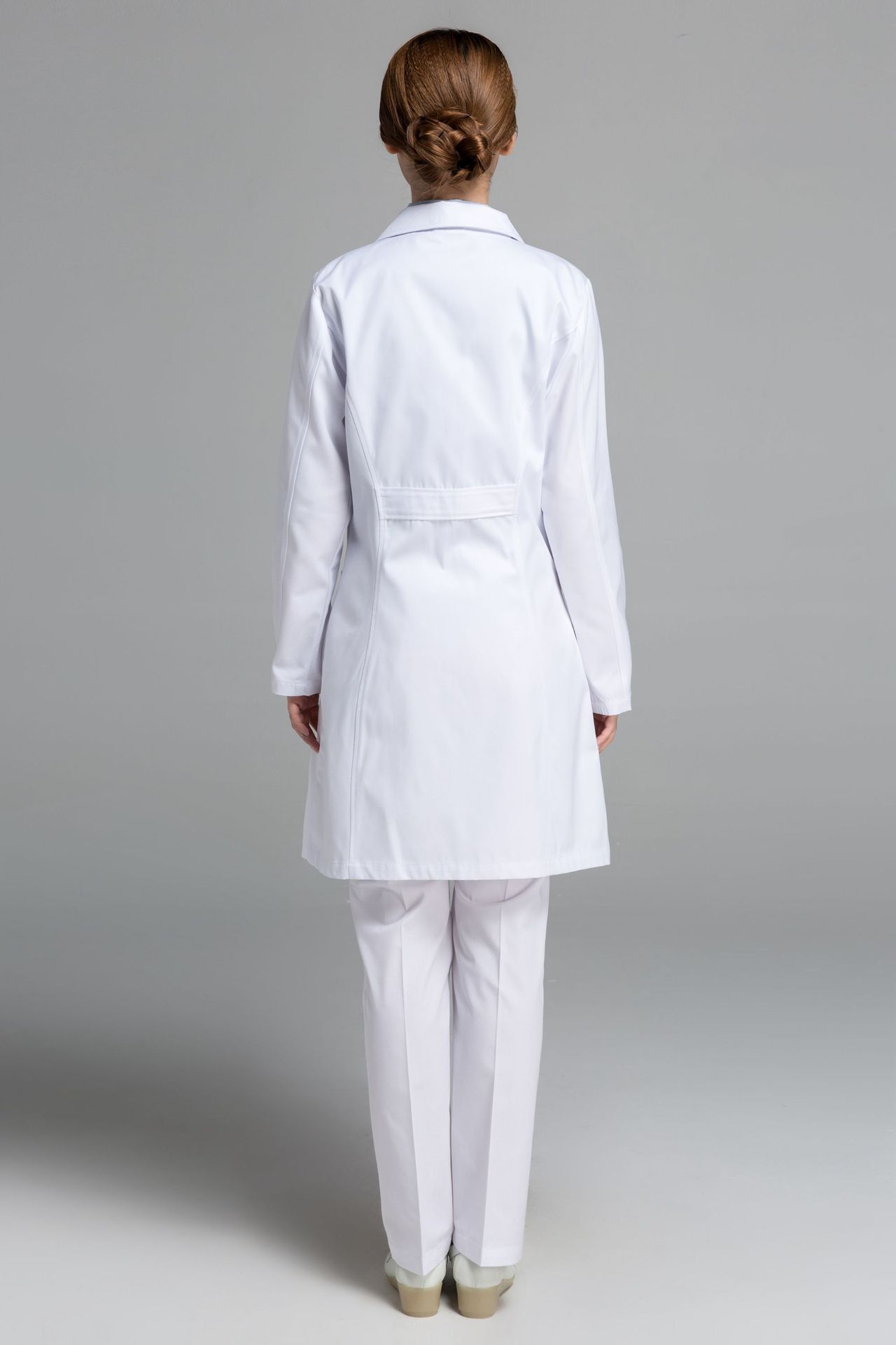 定做劳保医院医生护士服韩版白大褂药店技师美容足疗工作服长袖春