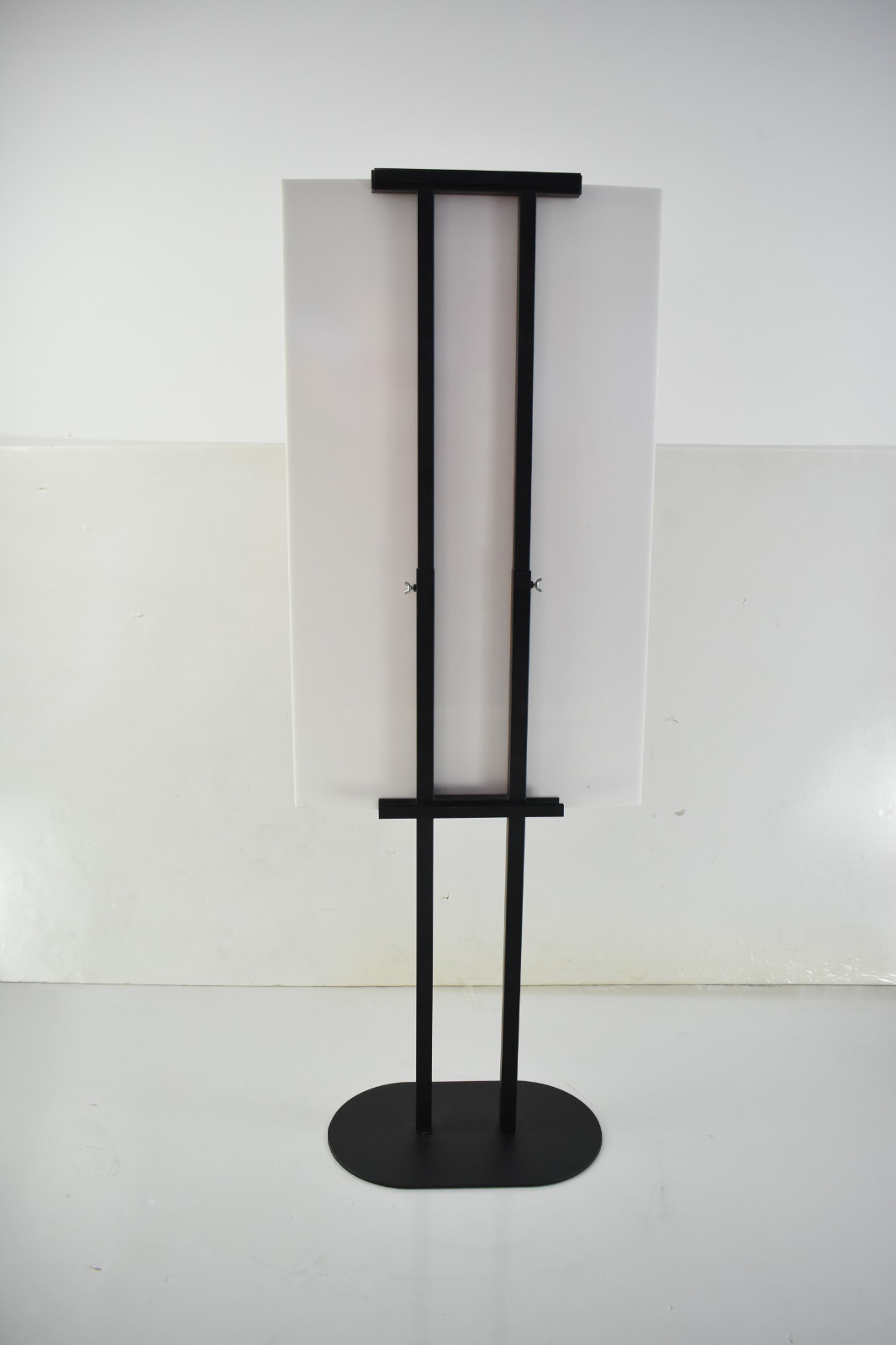 新品上市 黑色商场挂画海报架 pop升降架 kt板挂画架 双杆挂画架