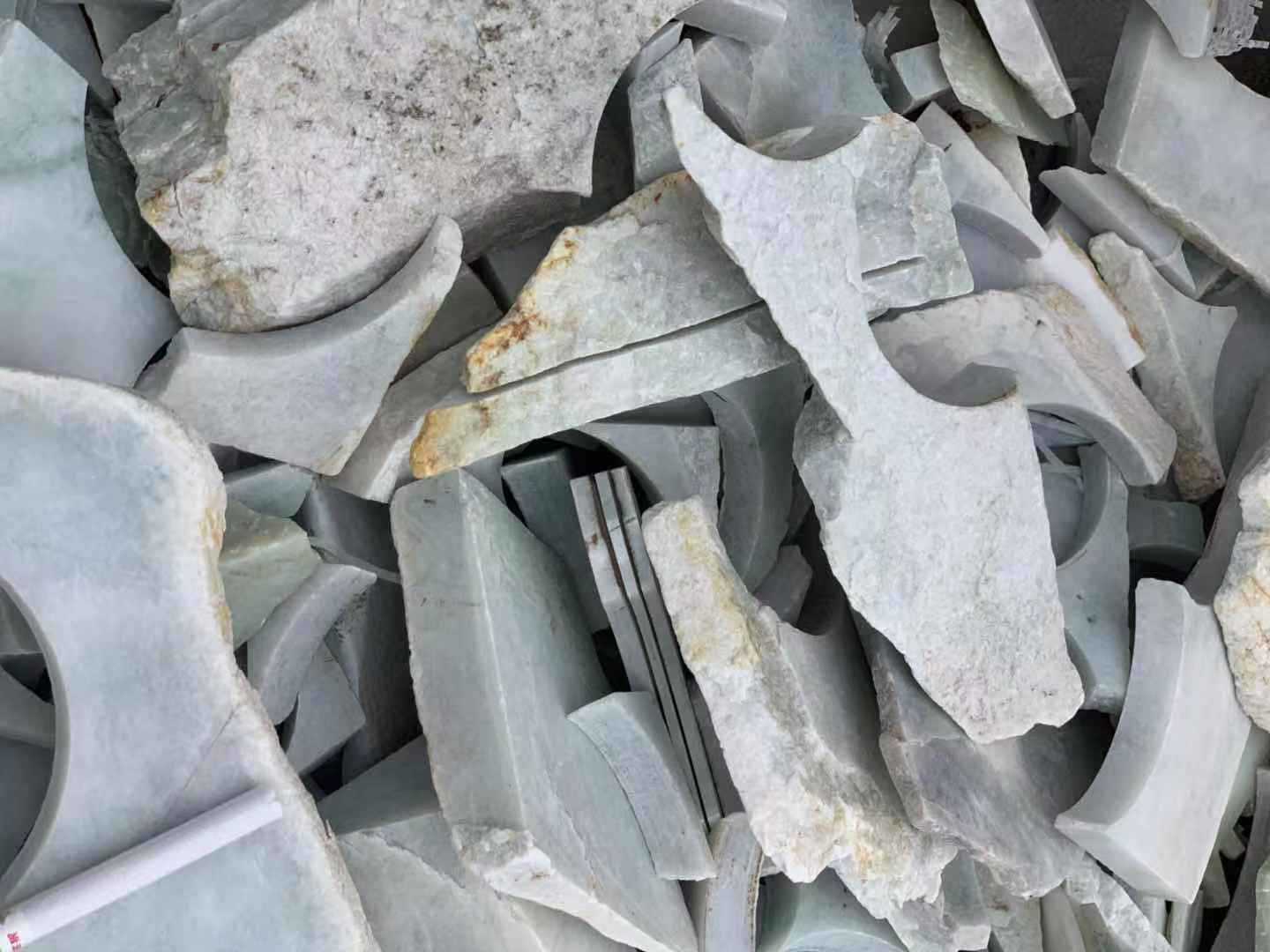 厂家批发缅甸翡翠手镯边角料玉石毛料公斤料明料厂家加工定制logo