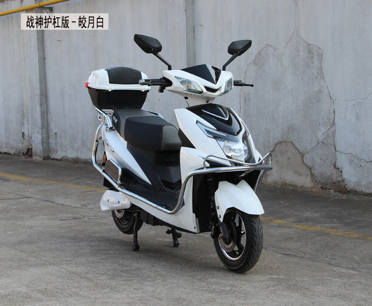 出口战神尚领迅鹰 长跑王电动车 电动摩托车 电动车 成人