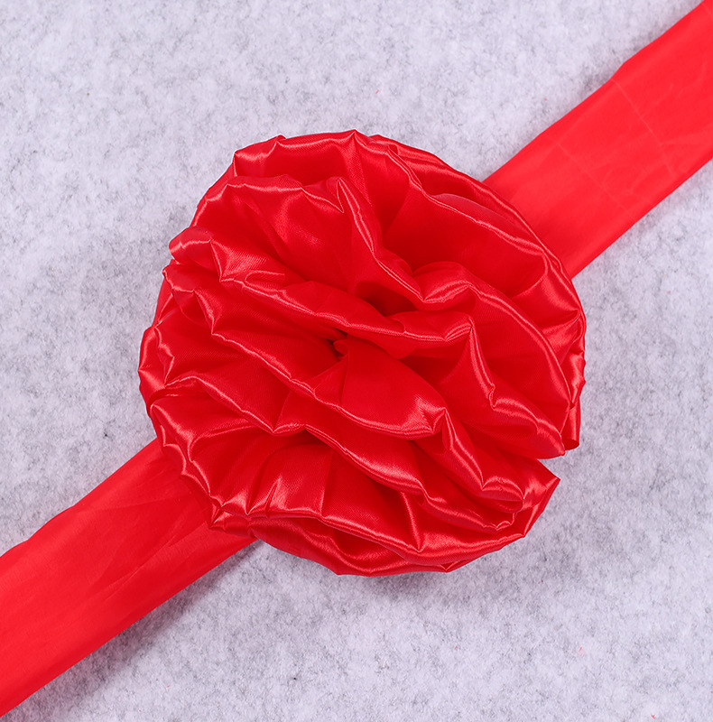 批发喜庆大红绸布剪彩大红花布条舞狮腰鼓用红绸布八美缎布