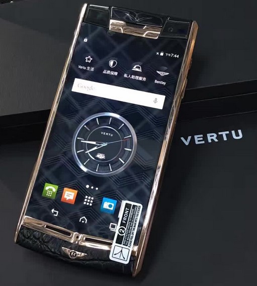 2寸威图vertu手机 8g/64g 真皮 蓝宝石原装屏 远程拾音