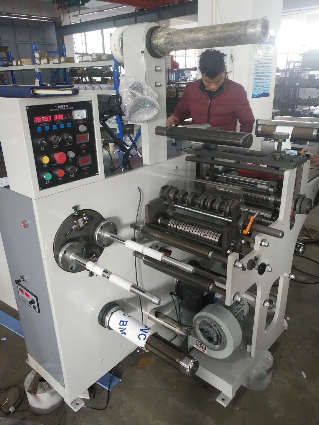 自主创新 320型圆刀模切机 商标模切机 不干胶模切机